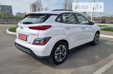 Внедорожник / Кроссовер Hyundai Kona Electric 2021 в Харькове