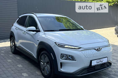 Внедорожник / Кроссовер Hyundai Kona Electric 2020 в Черновцах