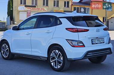 Внедорожник / Кроссовер Hyundai Kona Electric 2022 в Тернополе