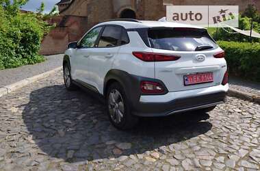 Внедорожник / Кроссовер Hyundai Kona Electric 2020 в Луцке