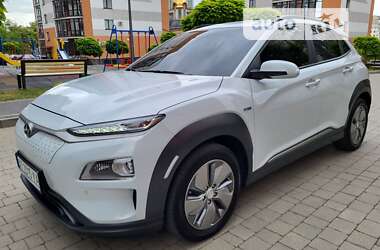 Позашляховик / Кросовер Hyundai Kona Electric 2019 в Івано-Франківську