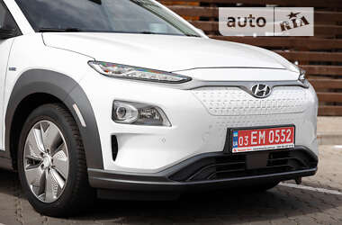 Внедорожник / Кроссовер Hyundai Kona Electric 2019 в Луцке