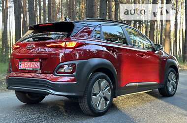 Внедорожник / Кроссовер Hyundai Kona Electric 2020 в Киеве