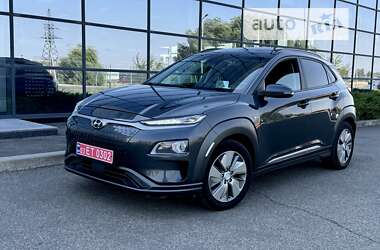 Позашляховик / Кросовер Hyundai Kona Electric 2020 в Дніпрі