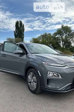 Внедорожник / Кроссовер Hyundai Kona Electric 2020 в Бердичеве