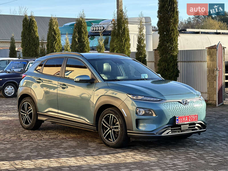 Внедорожник / Кроссовер Hyundai Kona Electric 2019 в Радивилове