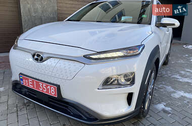 Внедорожник / Кроссовер Hyundai Kona Electric 2020 в Тернополе