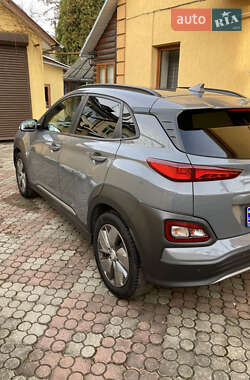 Внедорожник / Кроссовер Hyundai Kona Electric 2019 в Черновцах