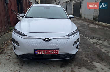 Внедорожник / Кроссовер Hyundai Kona Electric 2020 в Киеве