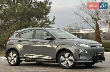 Позашляховик / Кросовер Hyundai Kona Electric 2019 в Києві