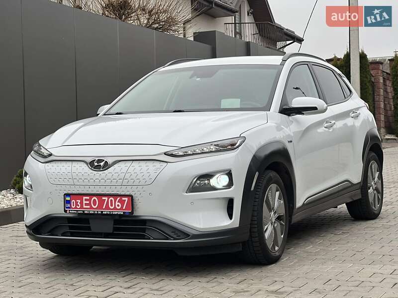 Позашляховик / Кросовер Hyundai Kona Electric 2019 в Дубні