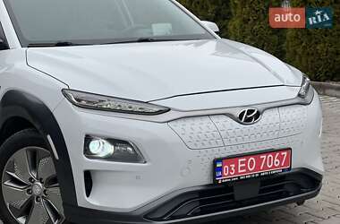 Позашляховик / Кросовер Hyundai Kona Electric 2019 в Дубні