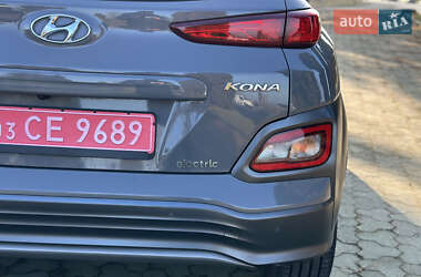 Позашляховик / Кросовер Hyundai Kona Electric 2019 в Дубні