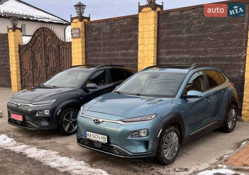 Внедорожник / Кроссовер Hyundai Kona Electric 2019 в 
