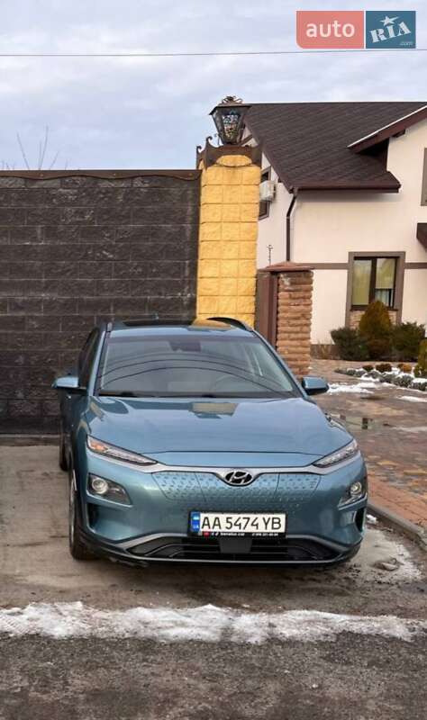 Внедорожник / Кроссовер Hyundai Kona Electric 2019 в Киеве