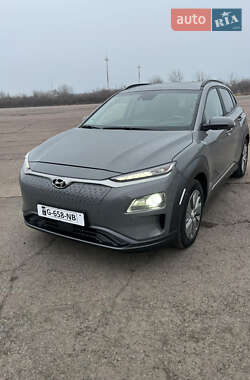 Позашляховик / Кросовер Hyundai Kona Electric 2019 в Ужгороді