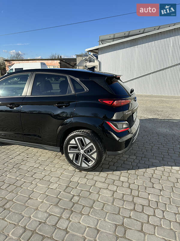 Позашляховик / Кросовер Hyundai Kona Electric 2022 в Коломиї