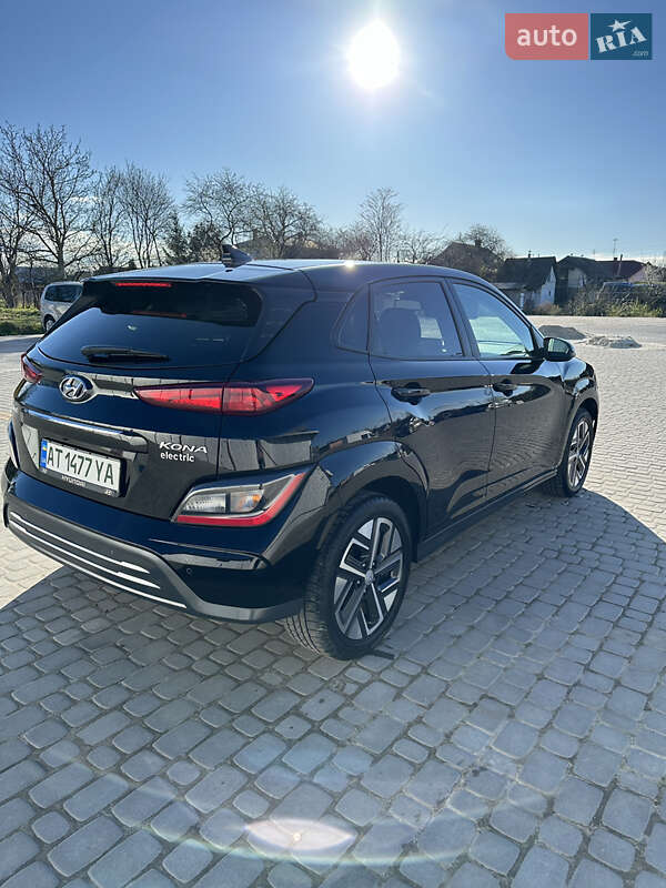 Позашляховик / Кросовер Hyundai Kona Electric 2022 в Коломиї