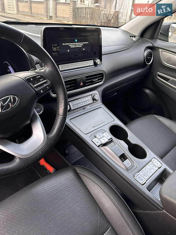 Внедорожник / Кроссовер Hyundai Kona Electric 2020 в Калуше