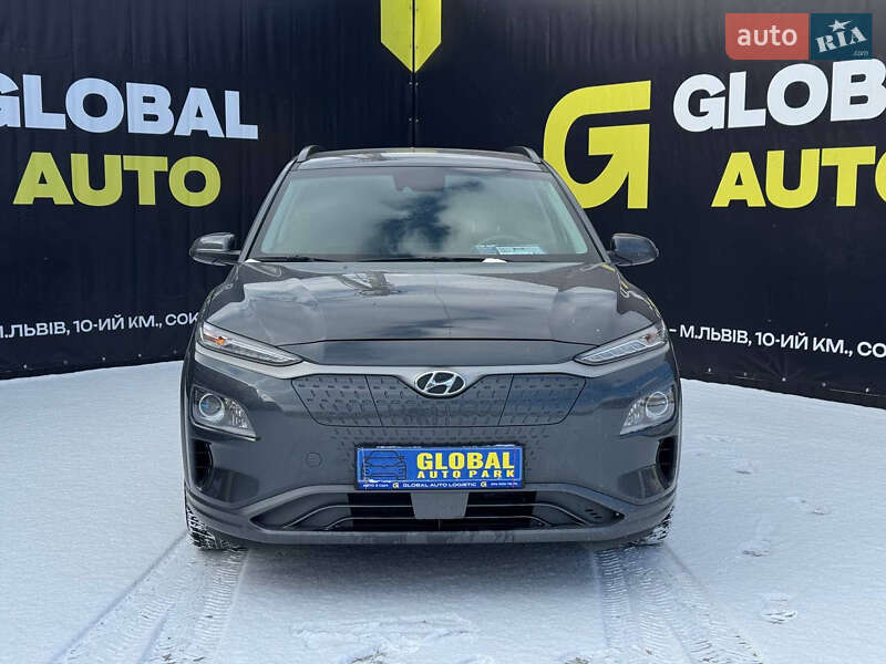 Внедорожник / Кроссовер Hyundai Kona Electric 2020 в 