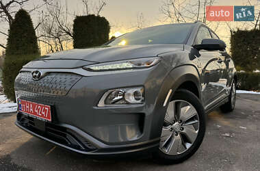 Внедорожник / Кроссовер Hyundai Kona Electric 2020 в 