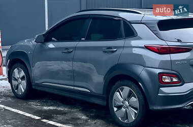 Позашляховик / Кросовер Hyundai Kona Electric 2020 в Києві