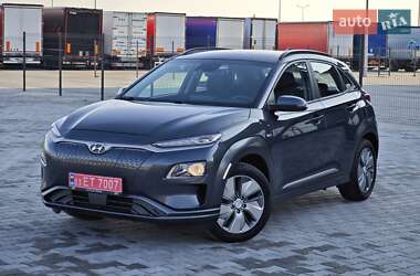 Позашляховик / Кросовер Hyundai Kona Electric 2020 в Дубні