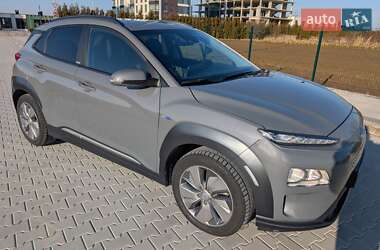 Позашляховик / Кросовер Hyundai Kona Electric 2020 в Городку