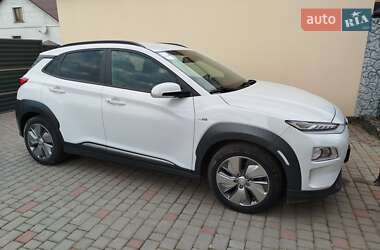 Позашляховик / Кросовер Hyundai Kona Electric 2020 в Луцьку