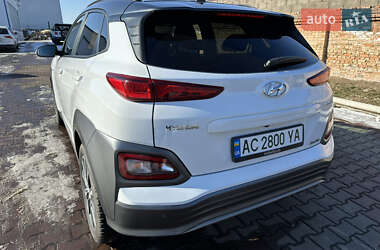 Внедорожник / Кроссовер Hyundai Kona Electric 2018 в 