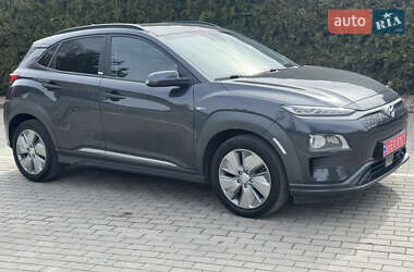 Внедорожник / Кроссовер Hyundai Kona Electric 2020 в 
