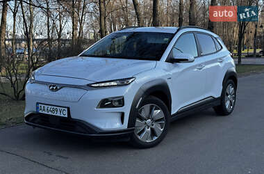 Позашляховик / Кросовер Hyundai Kona Electric 2020 в 