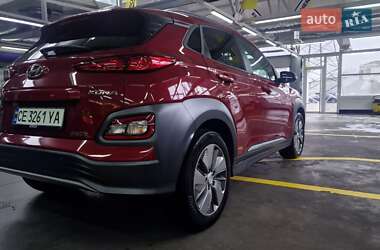 Внедорожник / Кроссовер Hyundai Kona Electric 2019 в 