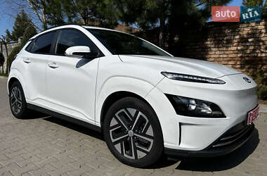 Внедорожник / Кроссовер Hyundai Kona Electric 2021 в Киеве