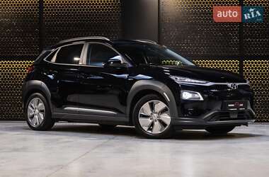 Позашляховик / Кросовер Hyundai Kona Electric 2020 в 