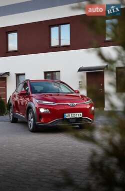 Внедорожник / Кроссовер Hyundai Kona Electric 2019 в Виннице
