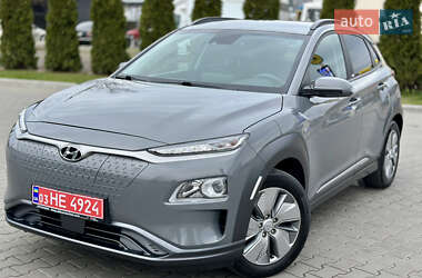 Внедорожник / Кроссовер Hyundai Kona Electric 2020 в 