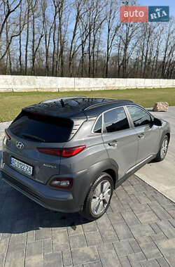 Позашляховик / Кросовер Hyundai Kona Electric 2020 в 