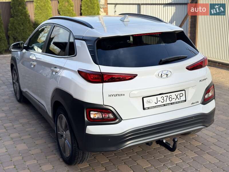 Внедорожник / Кроссовер Hyundai Kona Electric 2020 в Черновцах