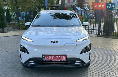 Внедорожник / Кроссовер Hyundai Kona Electric 2020 в 