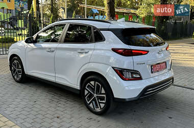 Внедорожник / Кроссовер Hyundai Kona Electric 2020 в 