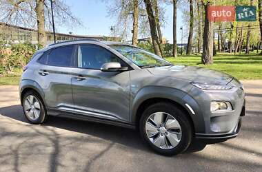 Внедорожник / Кроссовер Hyundai Kona Electric 2020 в Киеве