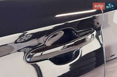 Внедорожник / Кроссовер Hyundai Kona Electric 2021 в 
