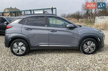 Позашляховик / Кросовер Hyundai Kona Electric 2020 в 