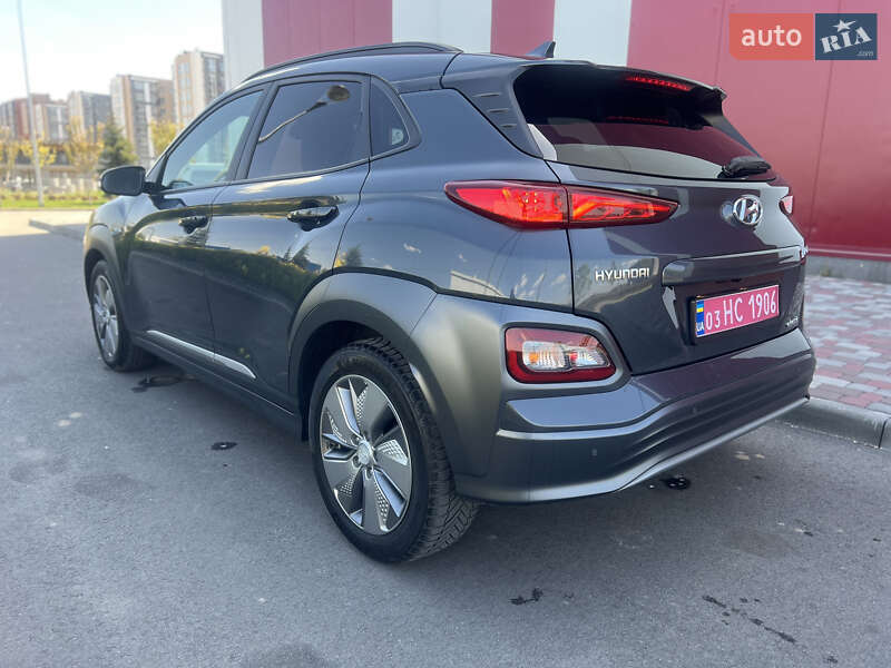Внедорожник / Кроссовер Hyundai Kona Electric 2020 в Днепре