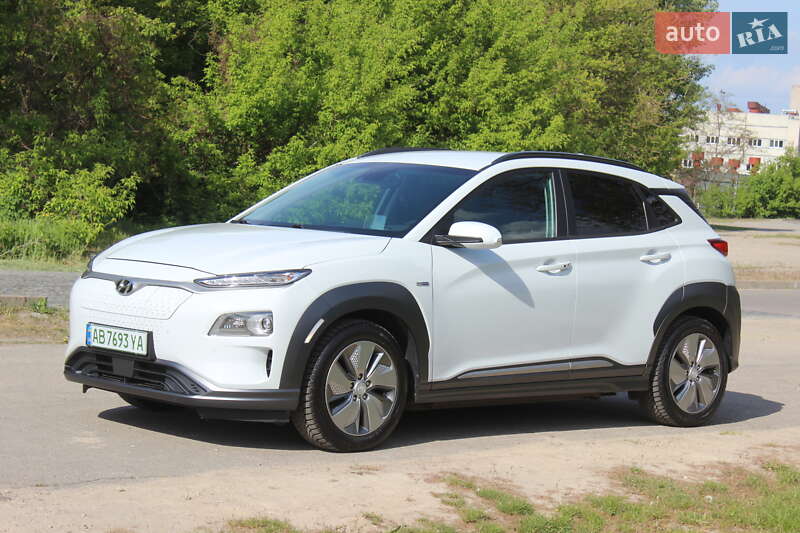 Позашляховик / Кросовер Hyundai Kona Electric 2019 в Дніпрі