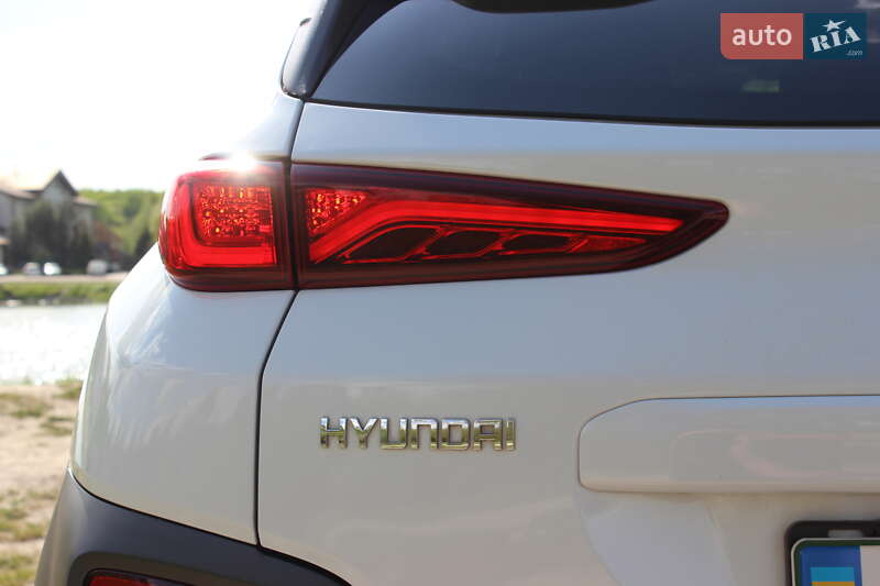Позашляховик / Кросовер Hyundai Kona Electric 2019 в Дніпрі