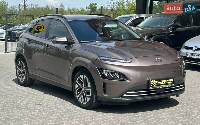 Позашляховик / Кросовер Hyundai Kona Electric 2022 в 