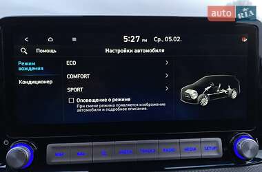 Внедорожник / Кроссовер Hyundai Kona Electric 2020 в 
