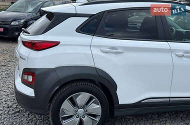 Позашляховик / Кросовер Hyundai Kona Electric 2020 в 